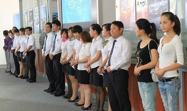 一位汽車(chē)銷(xiāo)售顧問(wèn)的自白